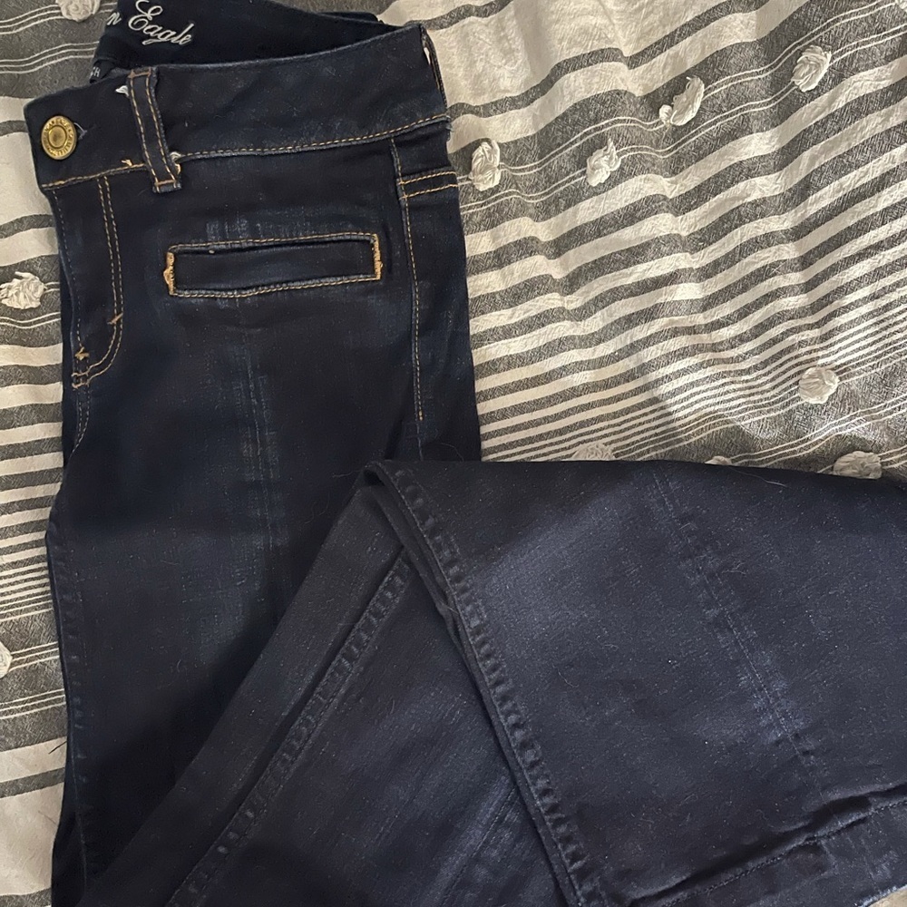 American Eagle size 2️⃣
